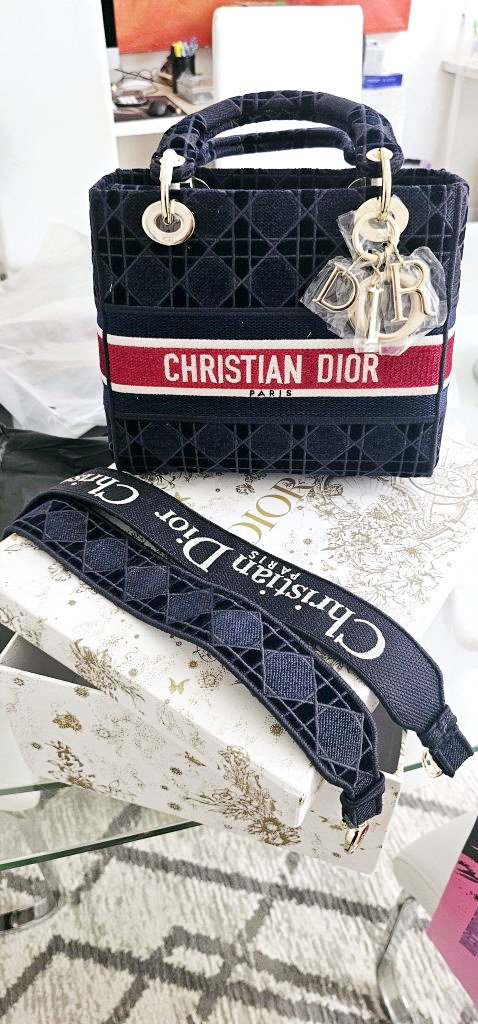Dior Medium Lady D-Lite Bag photo review